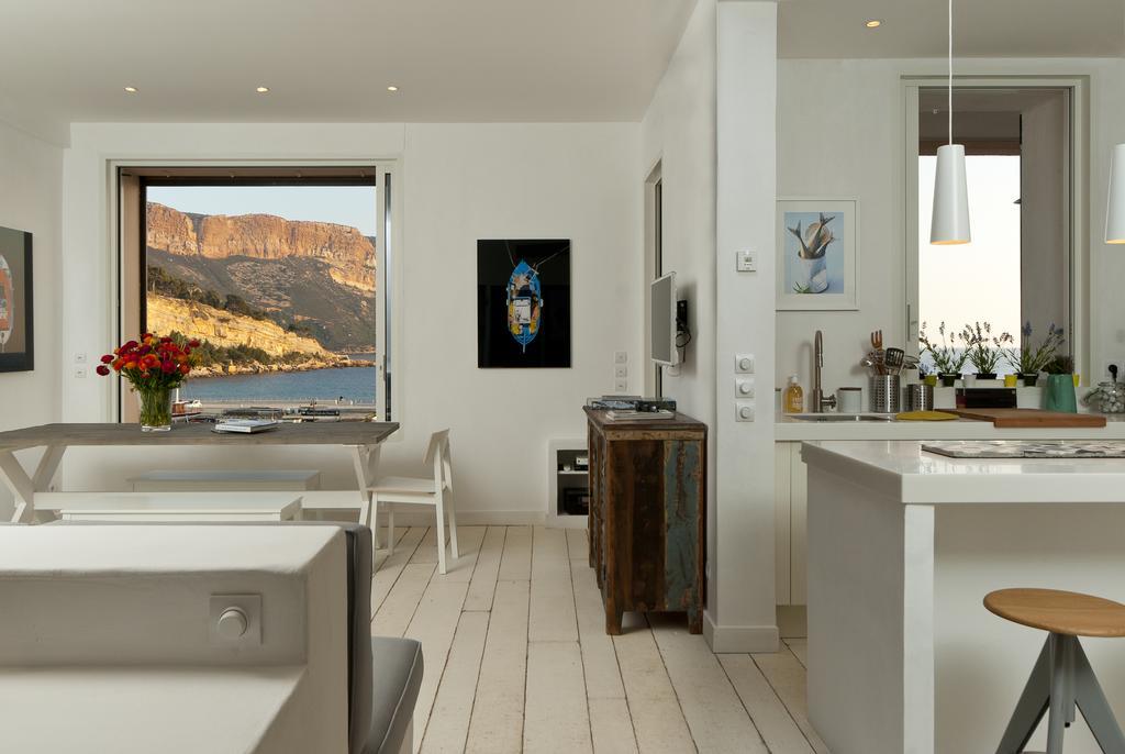 Les Barques, Vue Splendide Sur Le Port De Apartment *